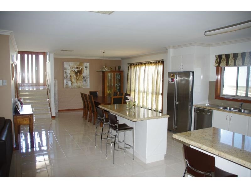 26 Apricot Circuit, Cobram VIC 3644