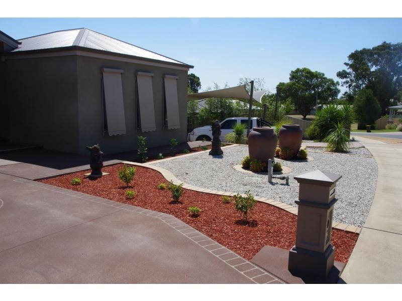 26 Apricot Circuit, Cobram VIC 3644