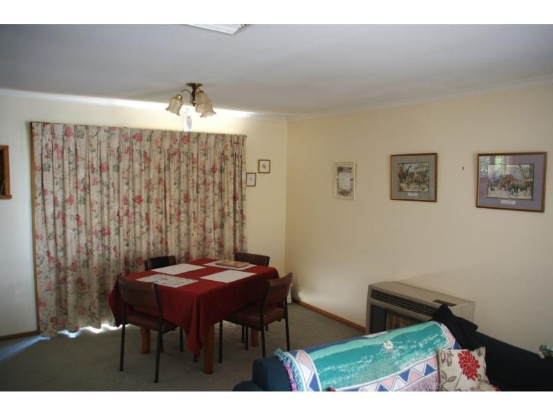 Unit 2/28 Toms Drive, Cobram VIC 3644