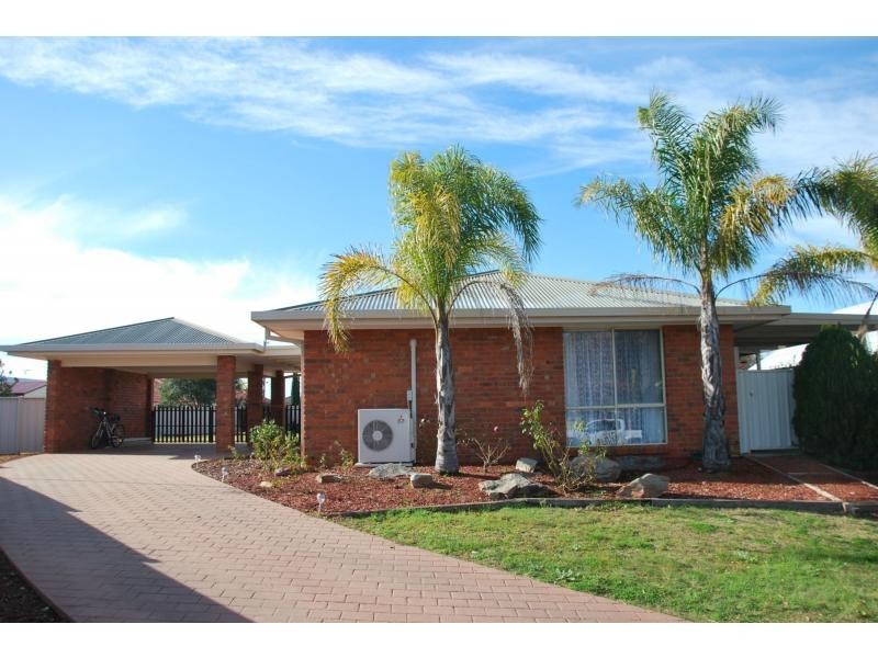 7 Orange Grove, Barooga NSW 3644
