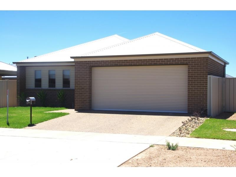 11 Vanguard Street, Yarrawonga VIC 3730