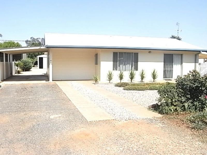 30 Goorang Street, Katamatite VIC 3649