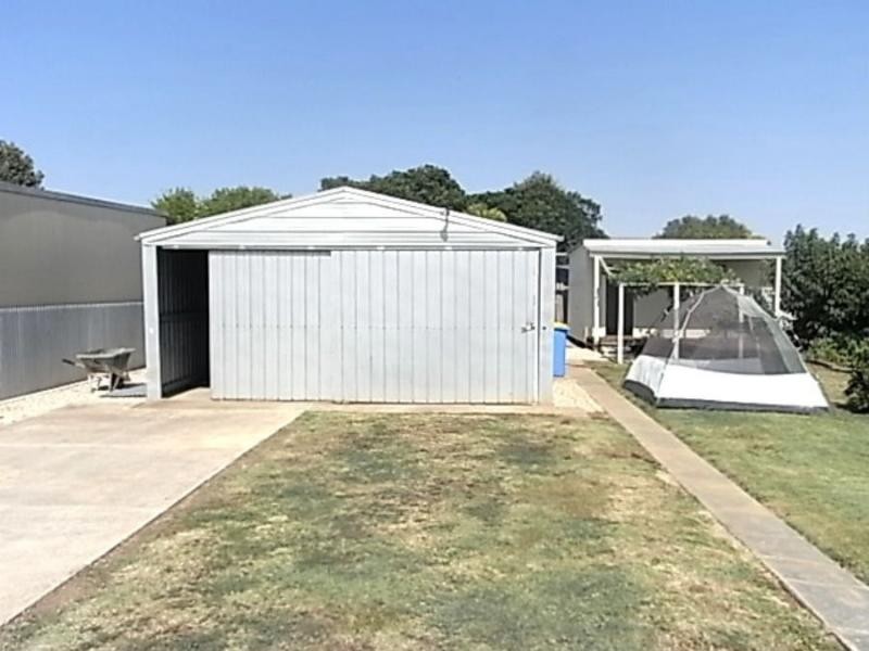 30 Goorang Street, Katamatite VIC 3649