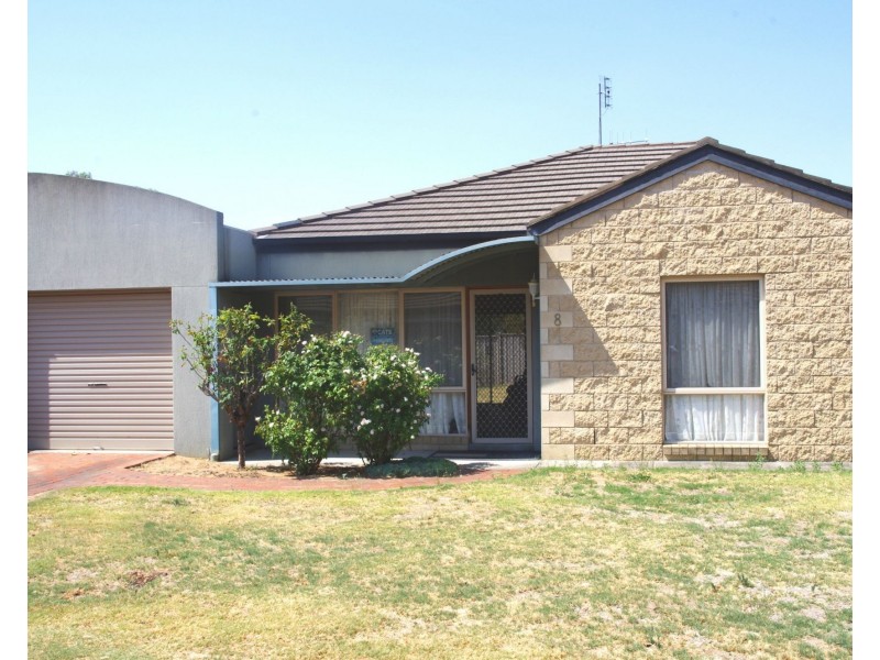 8/45-47 Golf Course Road, Barooga NSW 3644