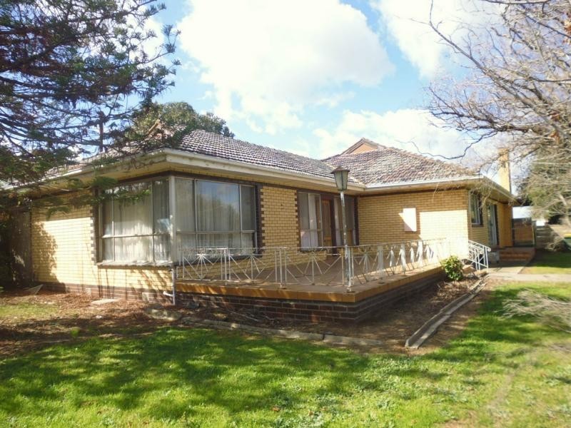 13 Murray Street, Cobram VIC 3644