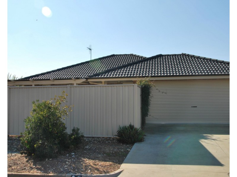2/7-9 Sledmere Avenue, Cobram VIC 3644
