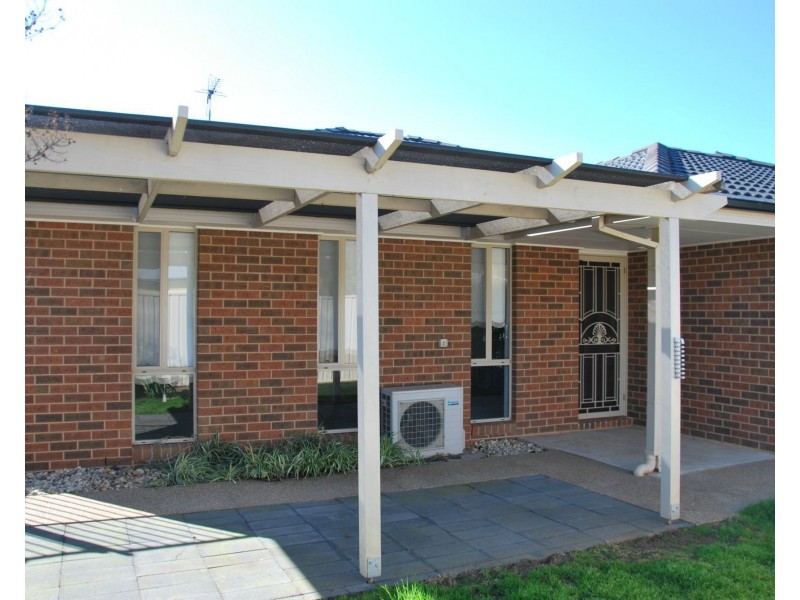 2/7-9 Sledmere Avenue, Cobram VIC 3644