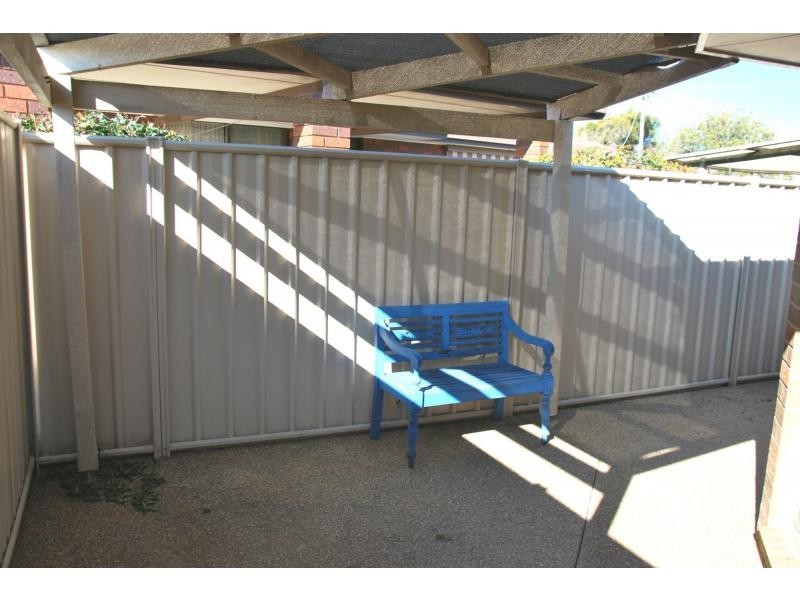 2/7-9 Sledmere Avenue, Cobram VIC 3644