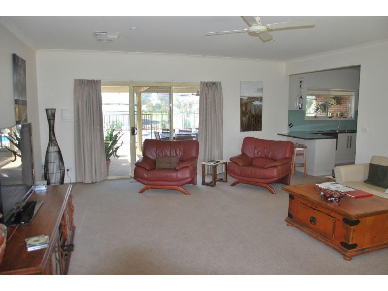 116 Racecourse Road, Tocumwal NSW 2714