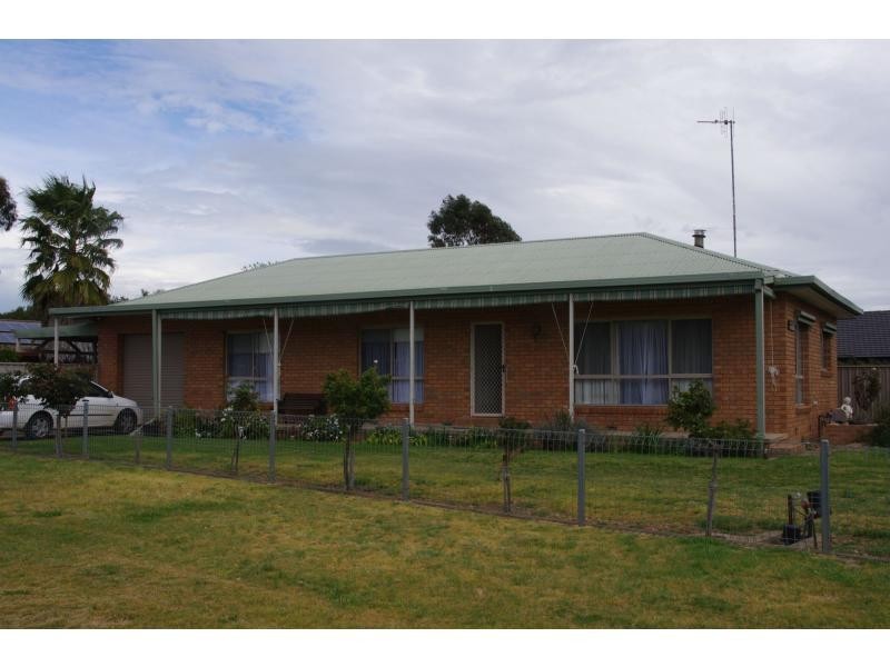 63 Kamarooka Street, Barooga NSW 3644