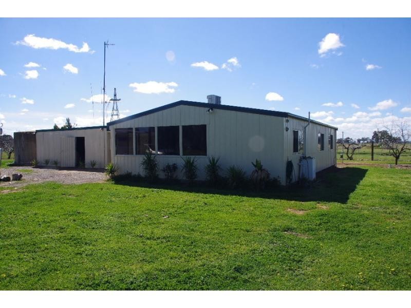 58 Furness Street, Bearii VIC 3641