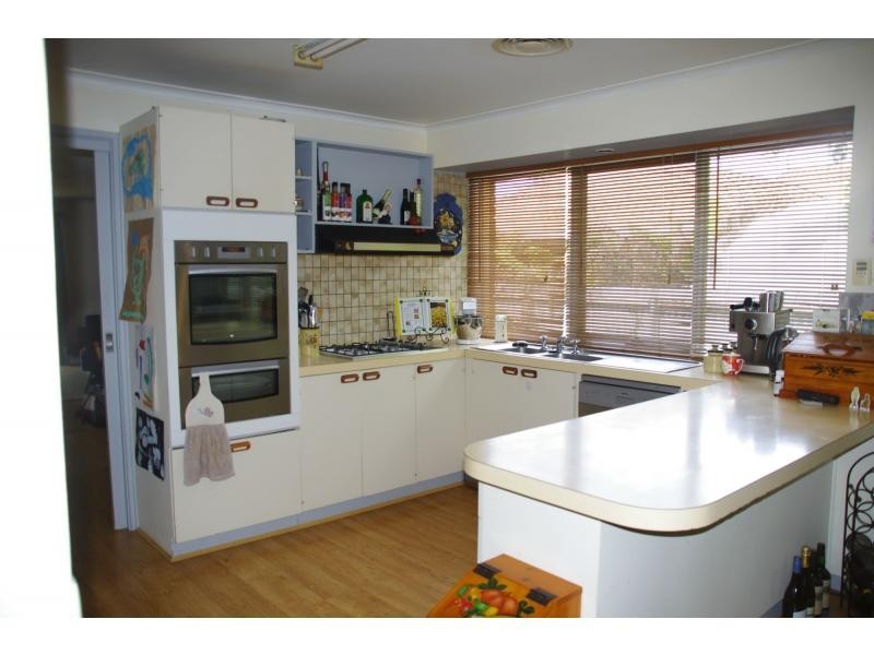 15 Arramagong Street, Barooga VIC 3644