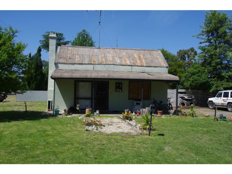 7 Horsfall Street, Berrigan NSW 2712