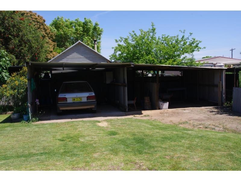 9 Stewart Street, Berrigan NSW 2712