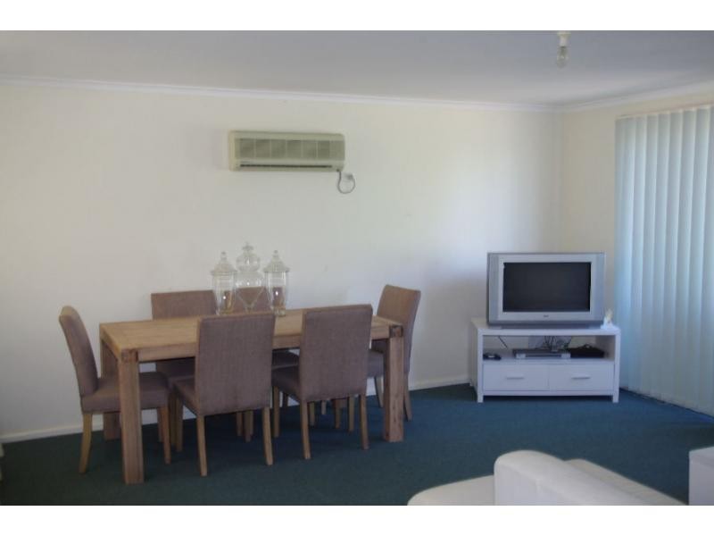 2/86 Hennessy Street, Tocumwal NSW 2714