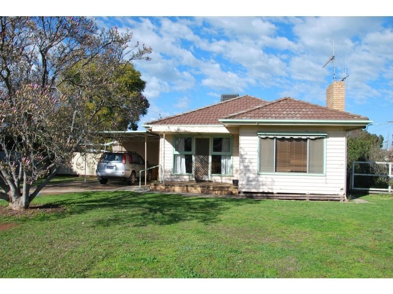 39 Karook Street, Cobram VIC 3644