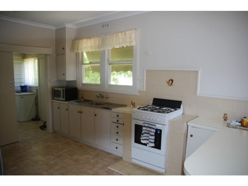 33 Wondah Street, Cobram VIC 3644