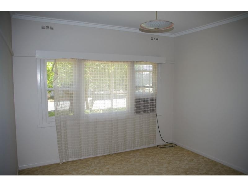 33 Wondah Street, Cobram VIC 3644