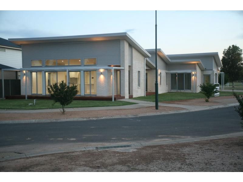 1 Melrose Crescent, Yarrawonga VIC 3730