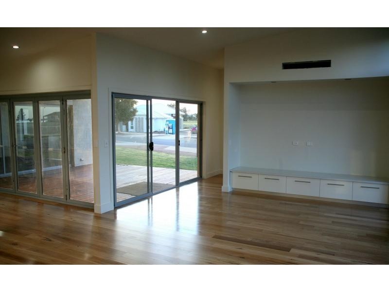 1 Melrose Crescent, Yarrawonga VIC 3730