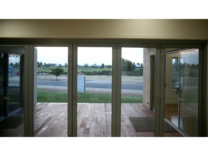 1 Melrose Crescent, Yarrawonga VIC 3730