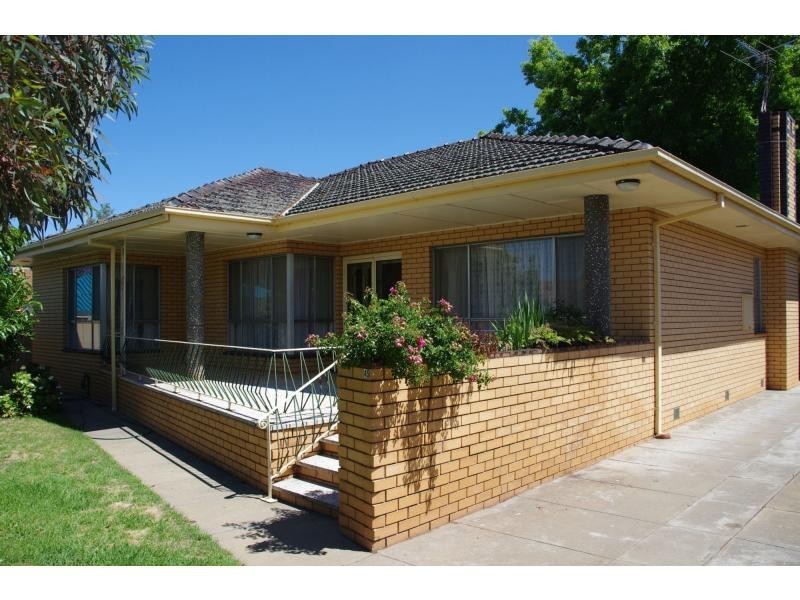45 Mookarii Street, Cobram VIC 3644