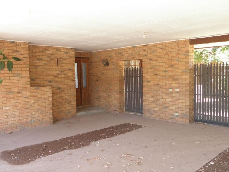 14 Denson Court, Cobram VIC 3644