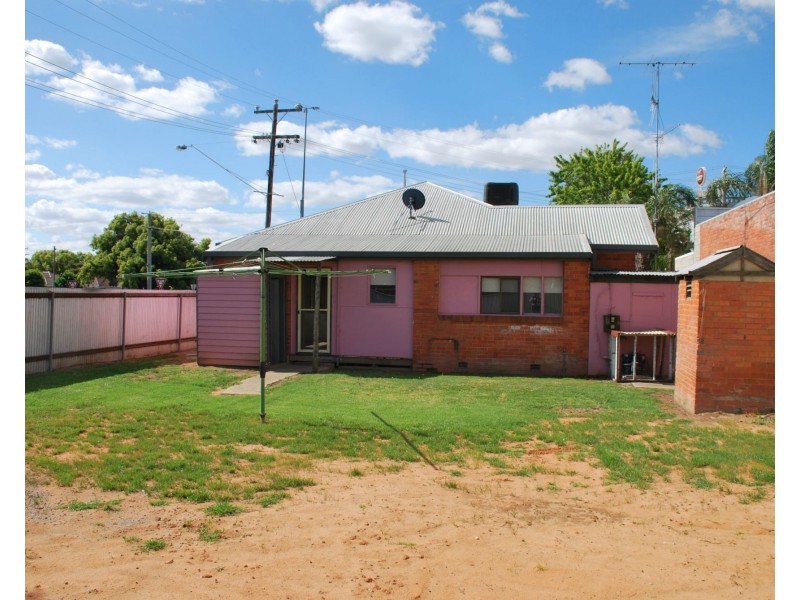 2 Mookarii Street, Cobram VIC 3644