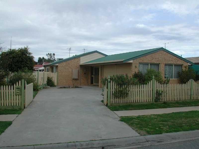 18 Sims Road, Cobram VIC 3644