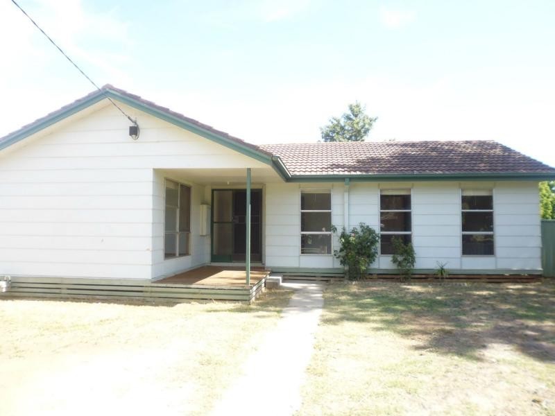 4 Cedar Court, Cobram VIC 3644