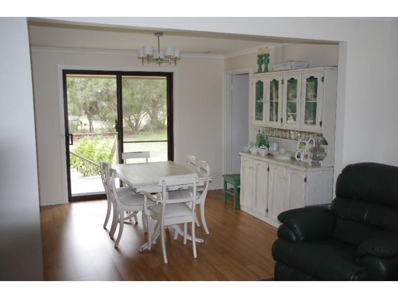 90 Greens Lane, Koonoomoo VIC 3644