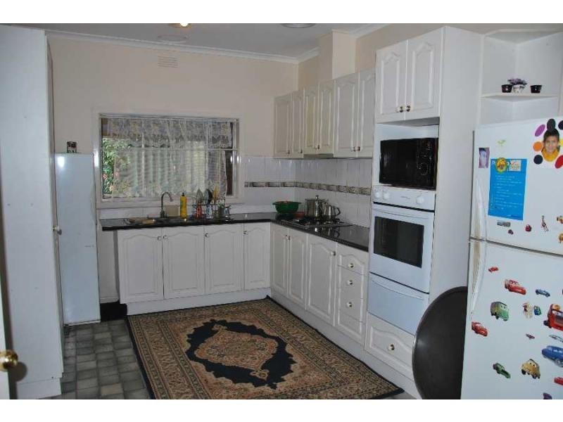 13 Wirbil Street, Cobram VIC 3644