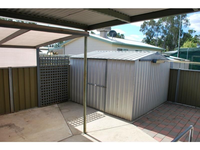 8 Allannah Street, Oasis Village, Cobram VIC 3644