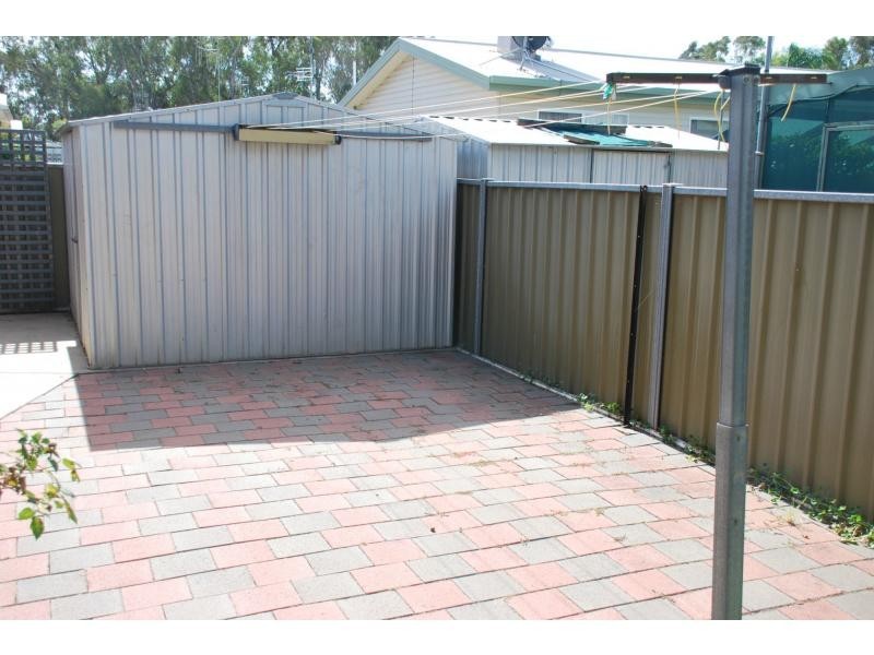 8 Allannah Street, Oasis Village, Cobram VIC 3644