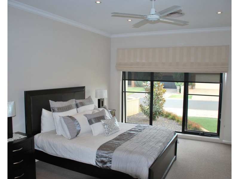 35 Apricot Circuit, Cobram VIC 3644