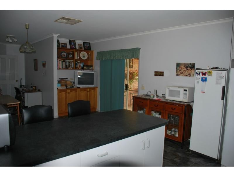 17 Sunrise Court, Cobram VIC 3644