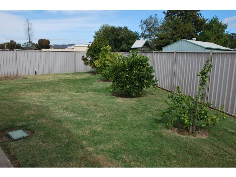 17 Sunrise Court, Cobram VIC 3644