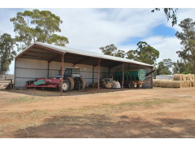 678 Back Barooga Road, Barooga NSW 3644