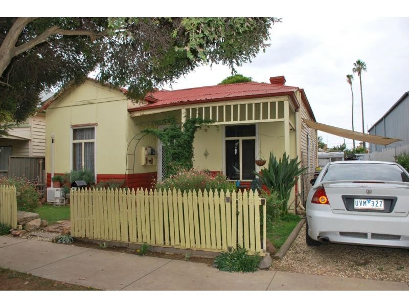 45 Meiklejohn Street, Numurkah VIC 3636