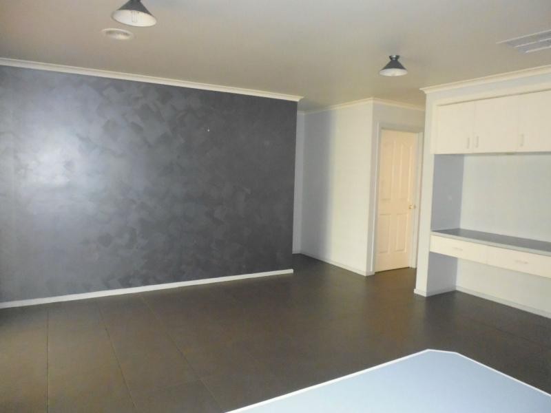 2 Sims Road, Cobram VIC 3644