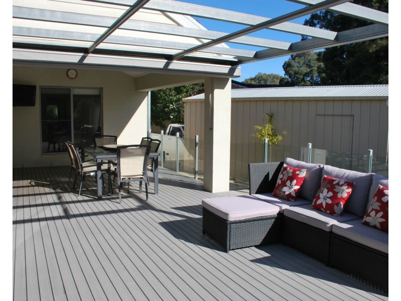 4 Tilton Court, Cobram VIC 3644