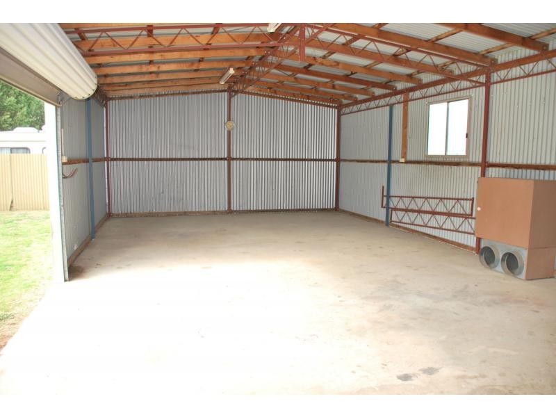 11 Gunnamara Street, Barooga VIC 3644