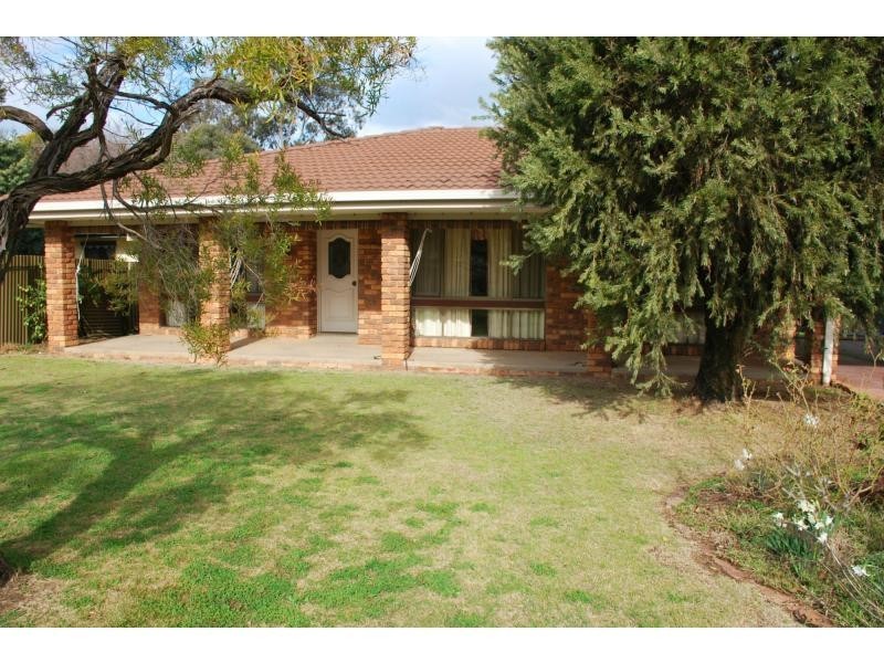 11 Gunnamara Street, Barooga VIC 3644