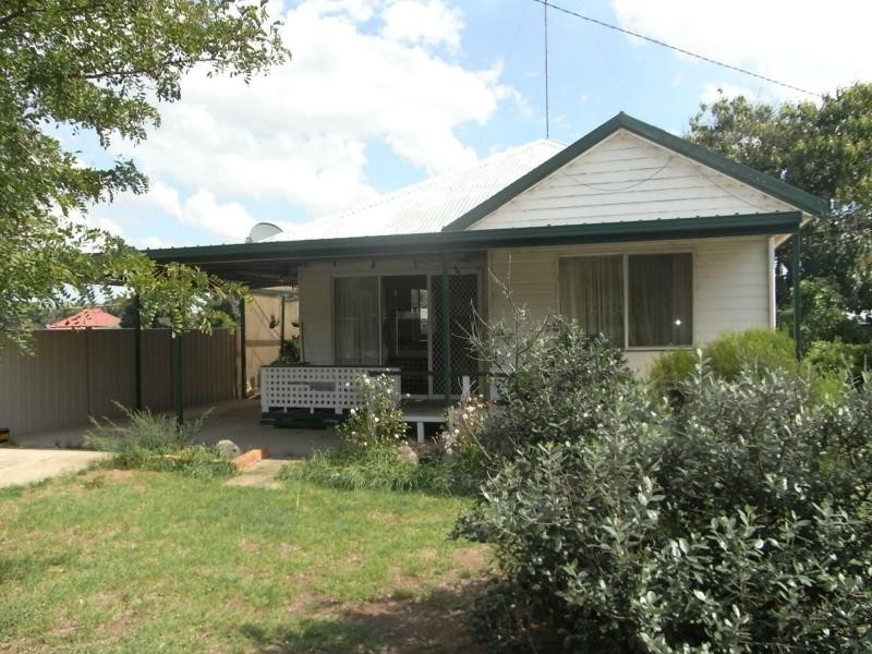 30 William Street, Berrigan NSW 2712