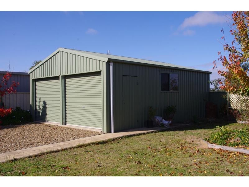 14 Alexander Avenue, Berrigan NSW 2712