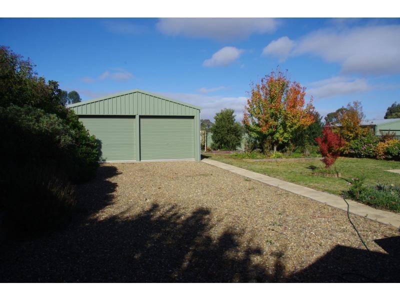 14 Alexander Avenue, Berrigan NSW 2712