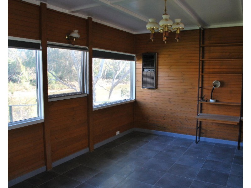 74 Quicks Road, Barooga NSW 3644