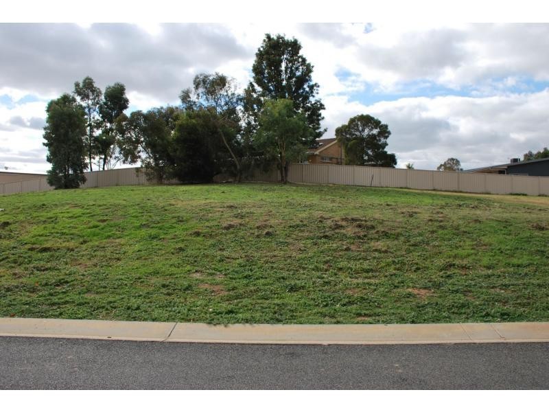 L6 Chomley Close, Barooga VIC 3644