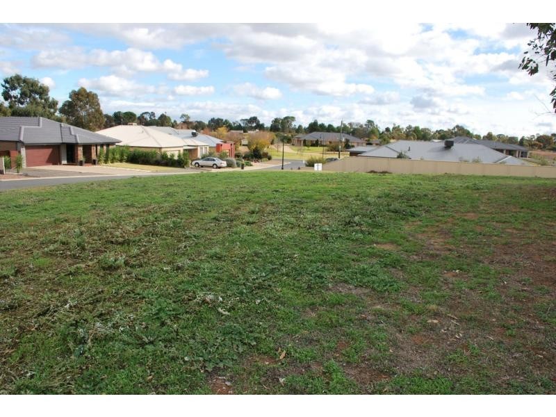 L6 Chomley Close, Barooga VIC 3644