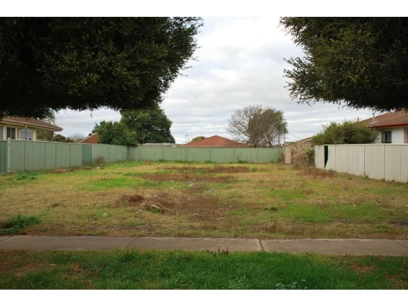 41 Blackwood Crescent, Cobram VIC 3644